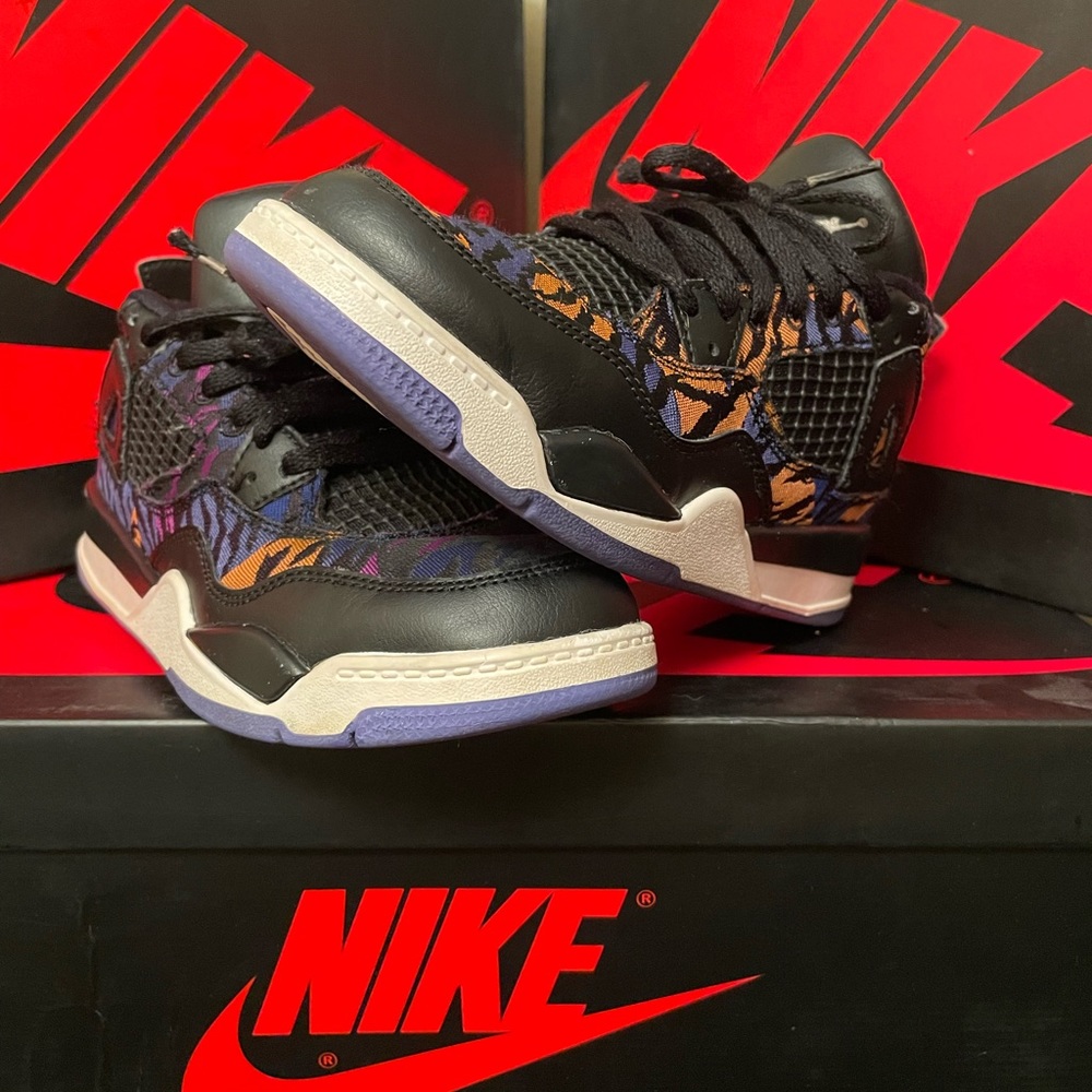 Jordan 4 Retro Black Rush Violet